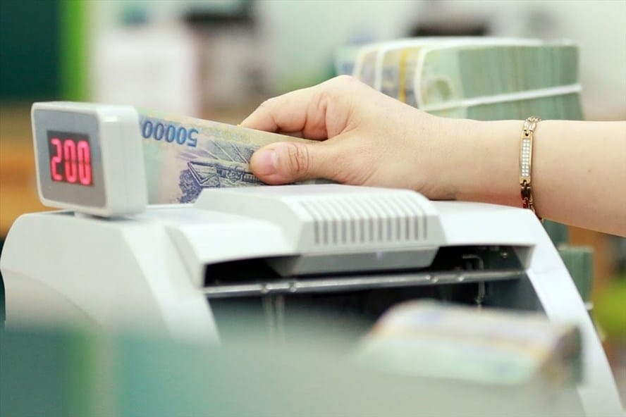 Lãi suất huy động "âm thầm" nóng trở lại